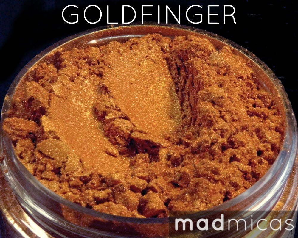 Goldfinger Premium Gold Mica – Mad Micas