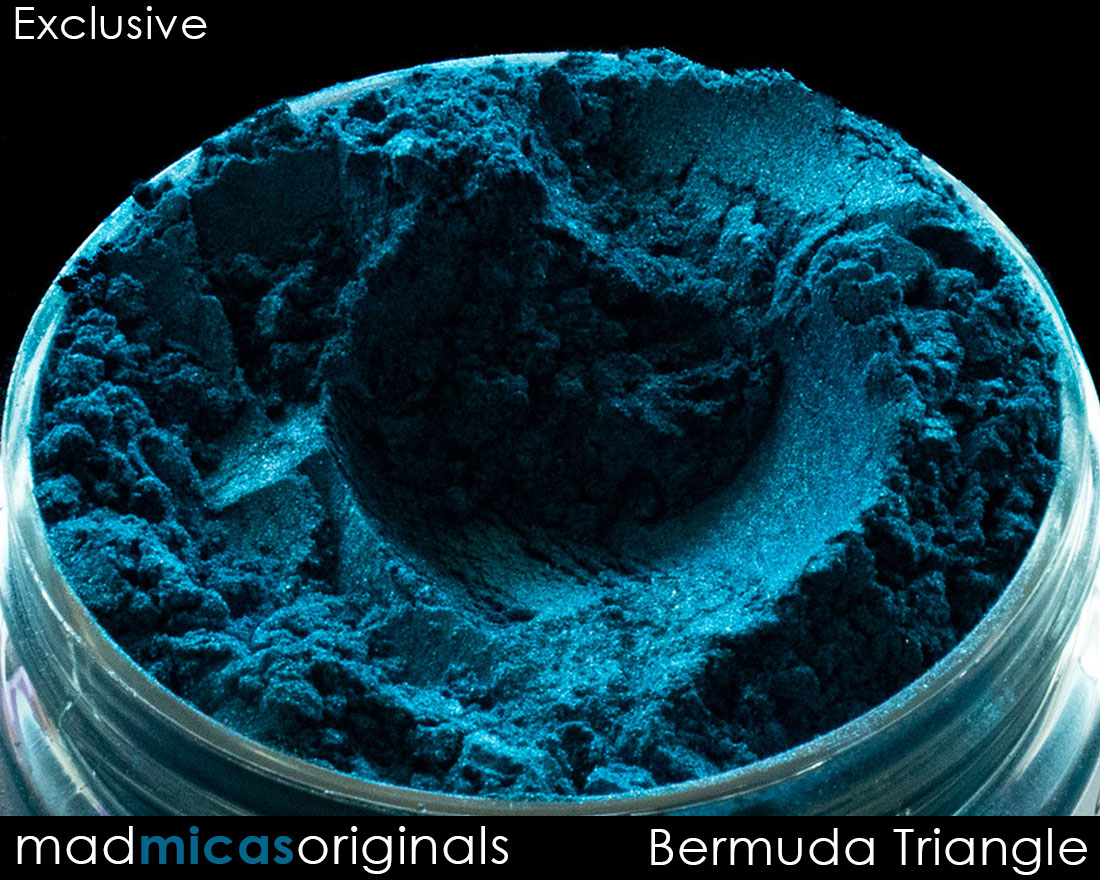 Bermuda Triangle Exclusive Mad Micas Original Mica