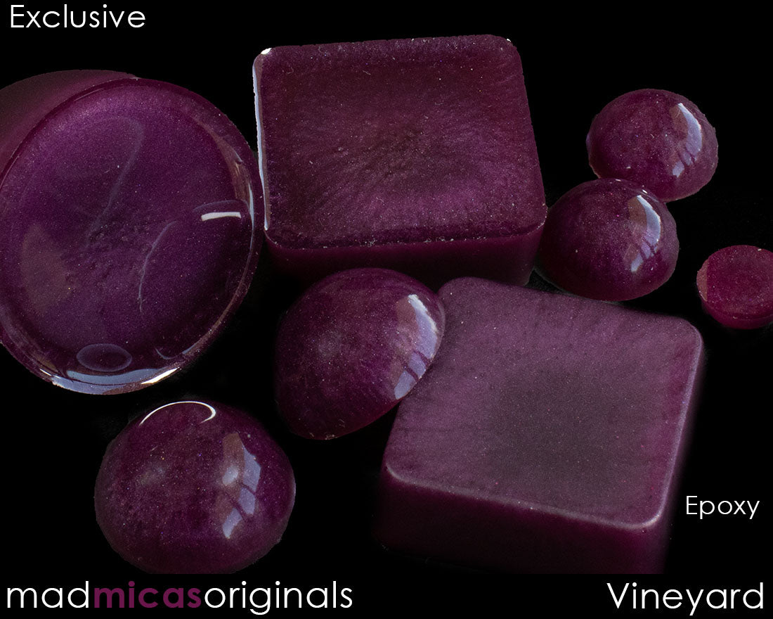 Vineyard Berry Wine Mica in Epoxy Resin